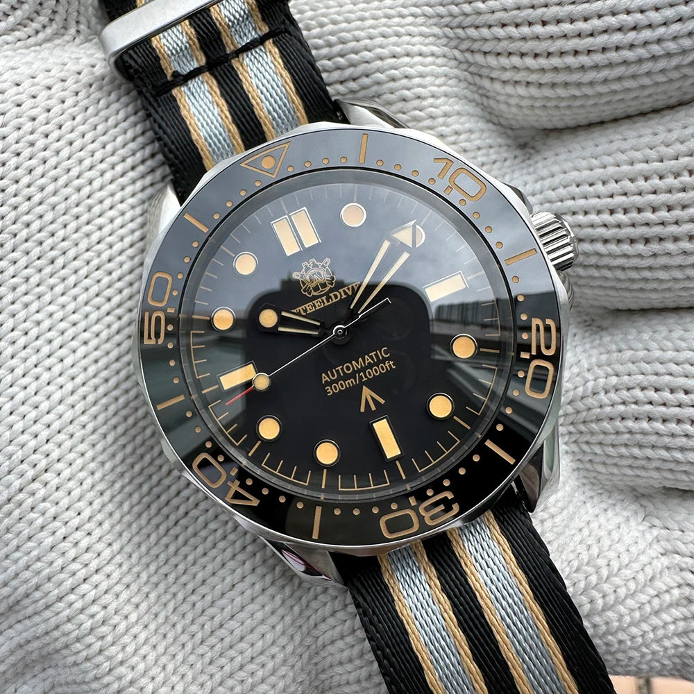 STEELDIVE Automatic Mechanical Diver Watch SEIKO SD1957
