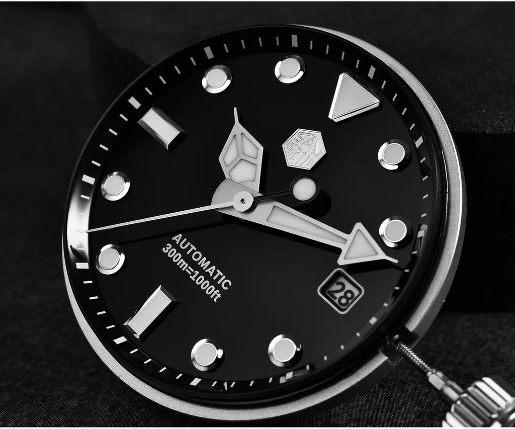 SAN MARTIN Automatic Diver Watch Enamel Dial 300m SN0009GD