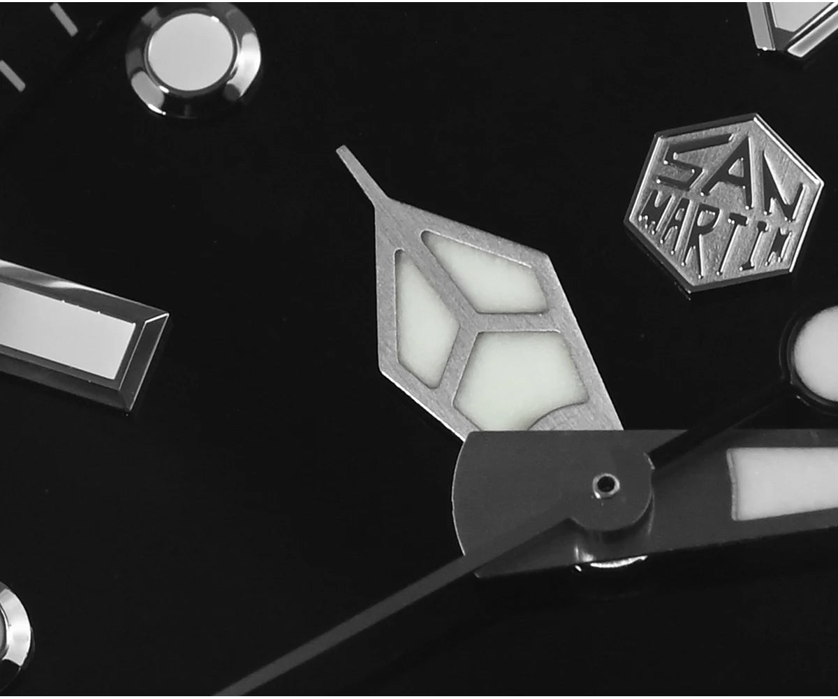 SAN MARTIN Automatic Diver Watch Enamel Dial 300m SN0009GD